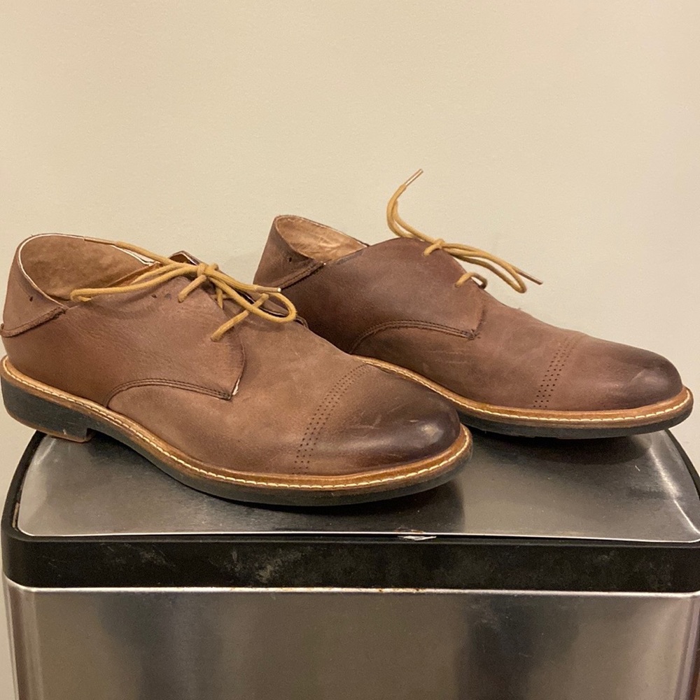 Mens Sz 10B OluKai shoes